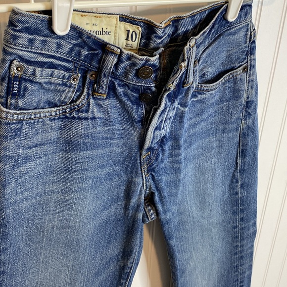 Abercrombie Boys Size 10 Jeans Nice! - Picture 2 of 13